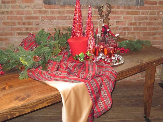 •with our in-house farm tables, it doesn’t take much to decorate for your holiday party at g1028! and the best part is that we have 13 of them!•